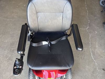 Pride Mobility Jazzy elite Power wheelChair Electric Wheelchair - Red, Good Condition