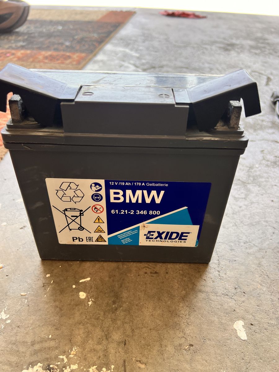 Bmw 12 Volt Battery