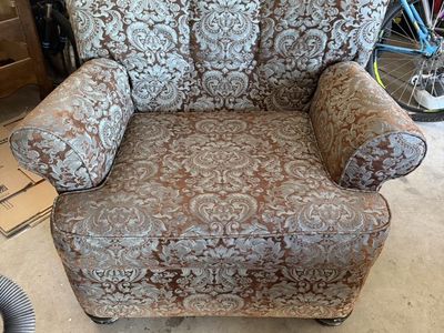 Living Room Chair