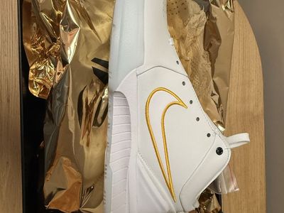 Nike Kobe Bryant 4 Protro White Gold Sneakers Men's Size 9