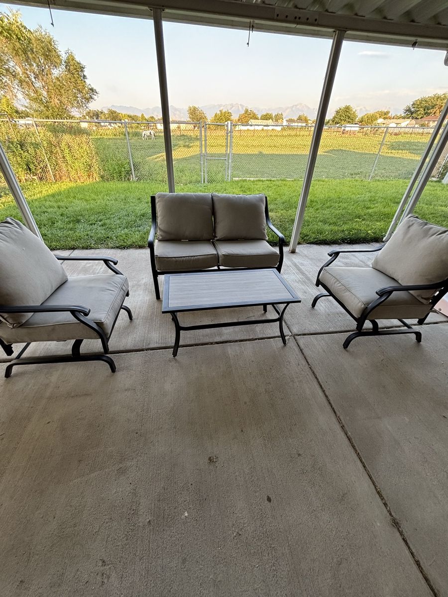 4-Piece Outdoor Patio Furniture Set