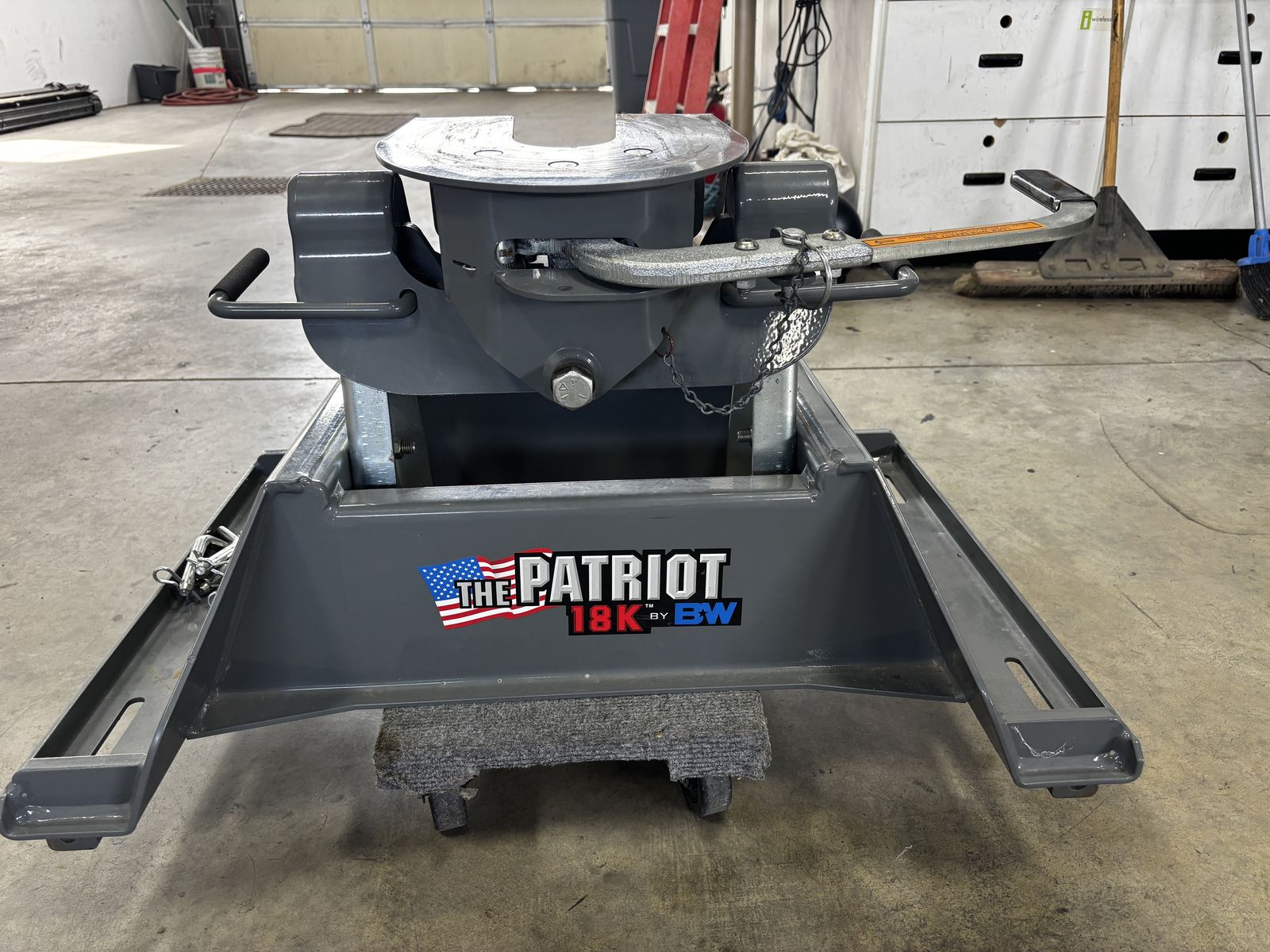 BW Patriot 18K 5th Wheel Hitch