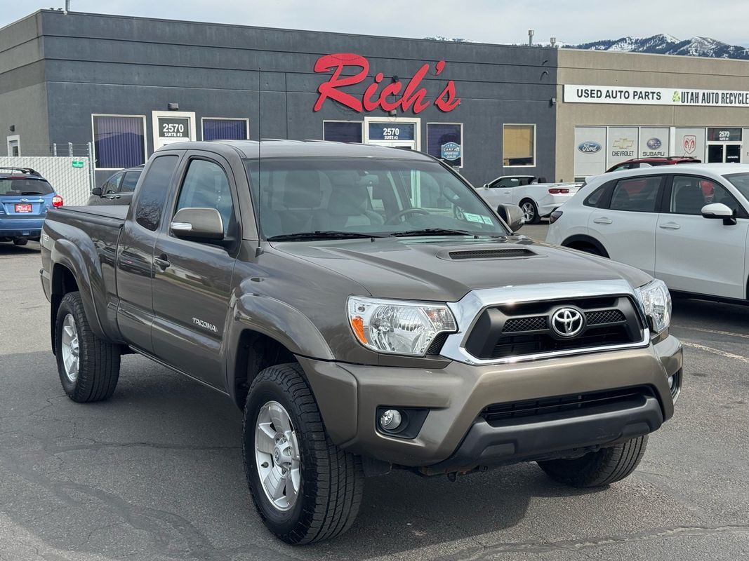 2013 TOYOTA TACOMA V6