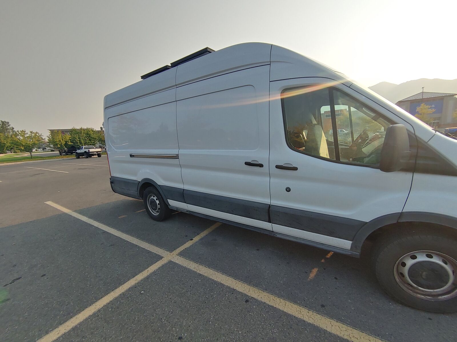 2018 250 Ford Transit High-top EL Cargo Van