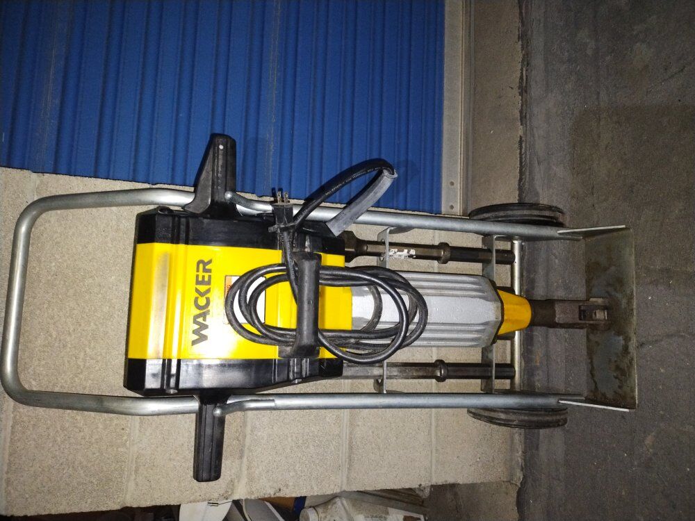 Electric Jack Hammer