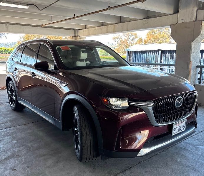 2024 Mazda CX-90 Plug-in Hybrid Premium Plus