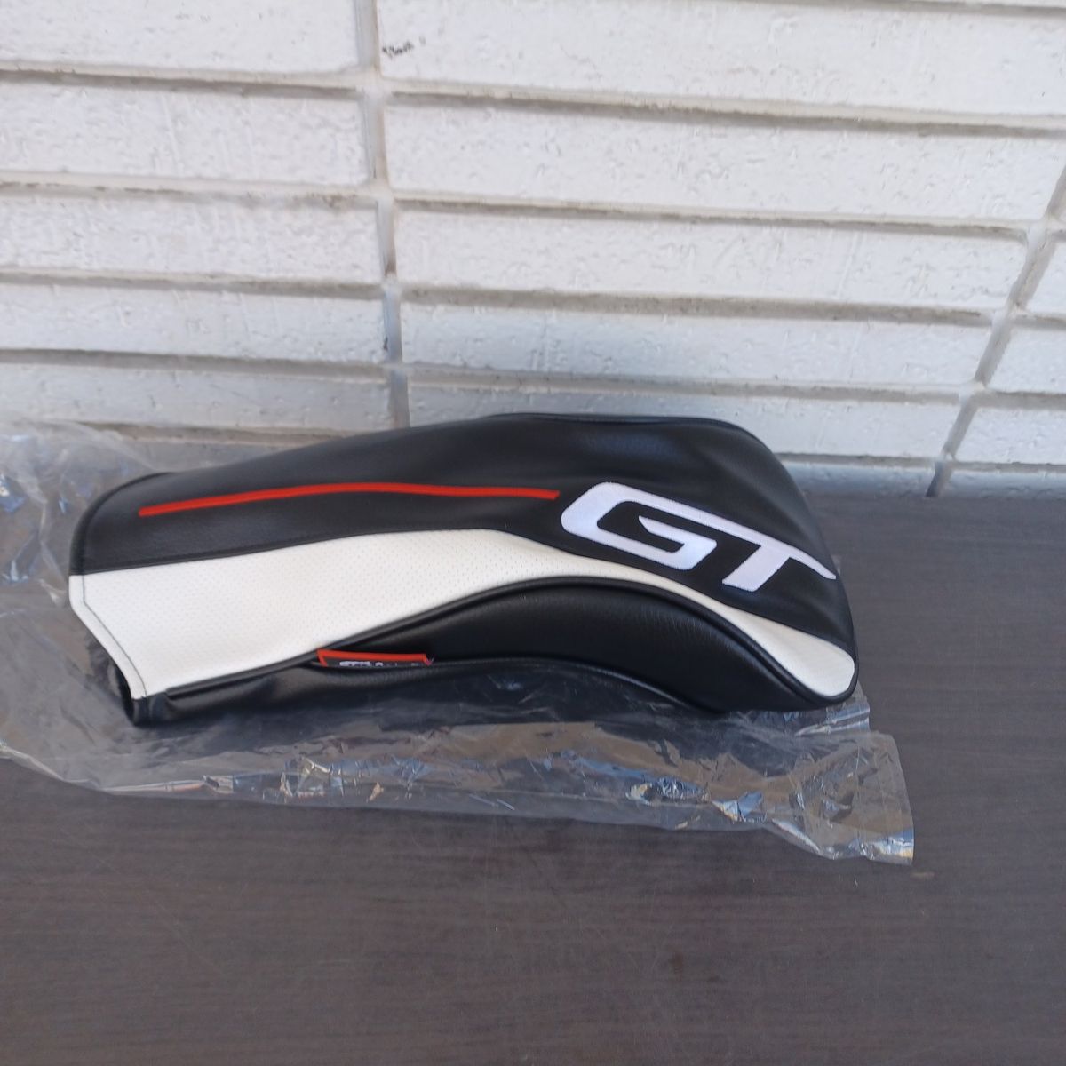 Titleist GT driver head cover