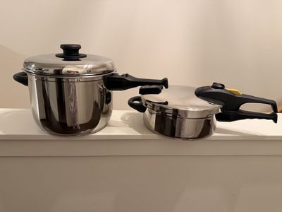 Magefesa Classic Pressure Cooker 6QT & 3 QT Set stainless steel