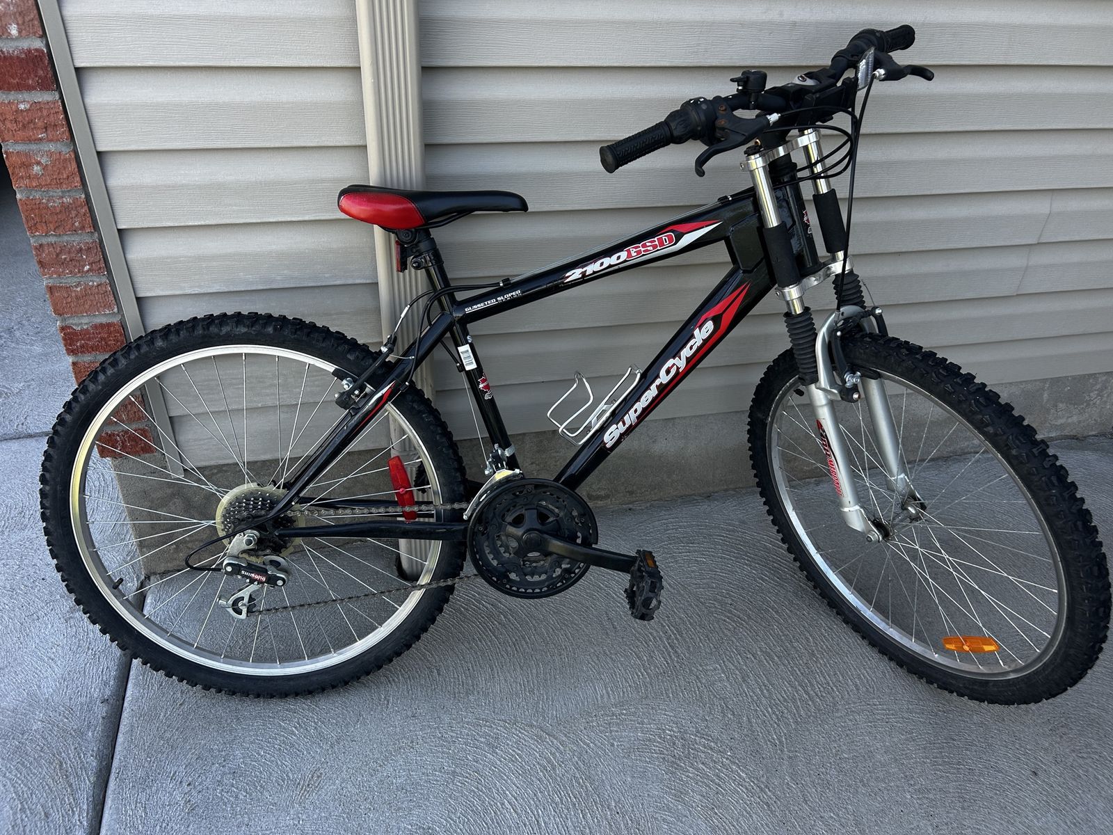 Mountain Bike 26”, front suspension, unisex