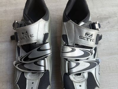 Sette Cycling Shoes Carbon Fiber Soles Silver Buckle Straps