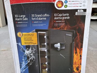 SentrySafe SFW205TWC XX-Large Fire and Water Safe (Scratch and Dent)