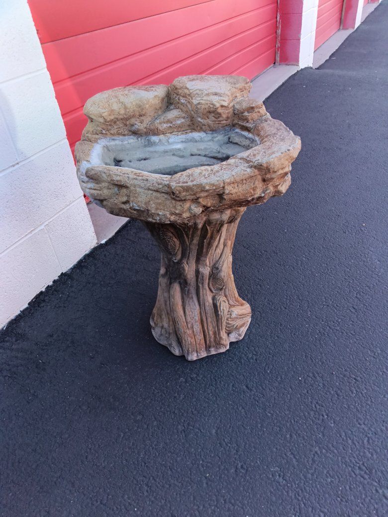 Solid Concrete Bird Bath Beautiful & Nice!