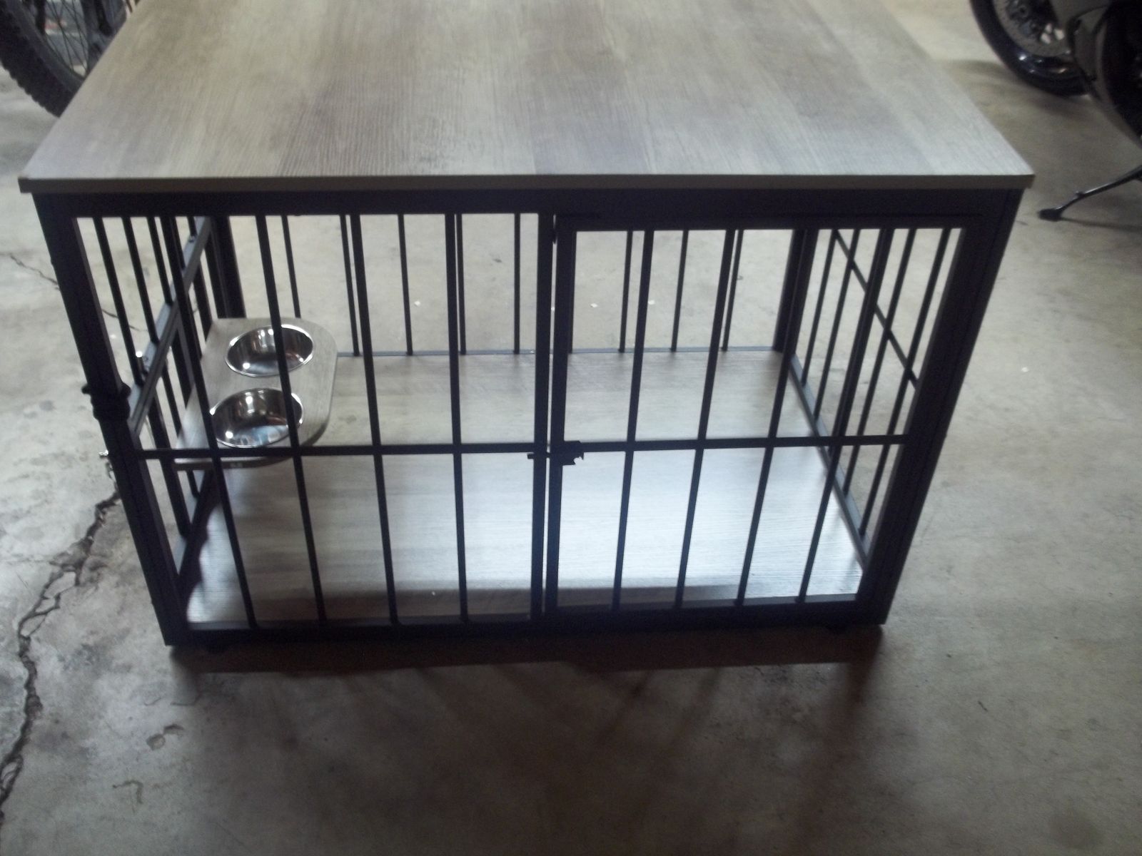 Dog Crate With Wood Top And Bottom and dog bowls