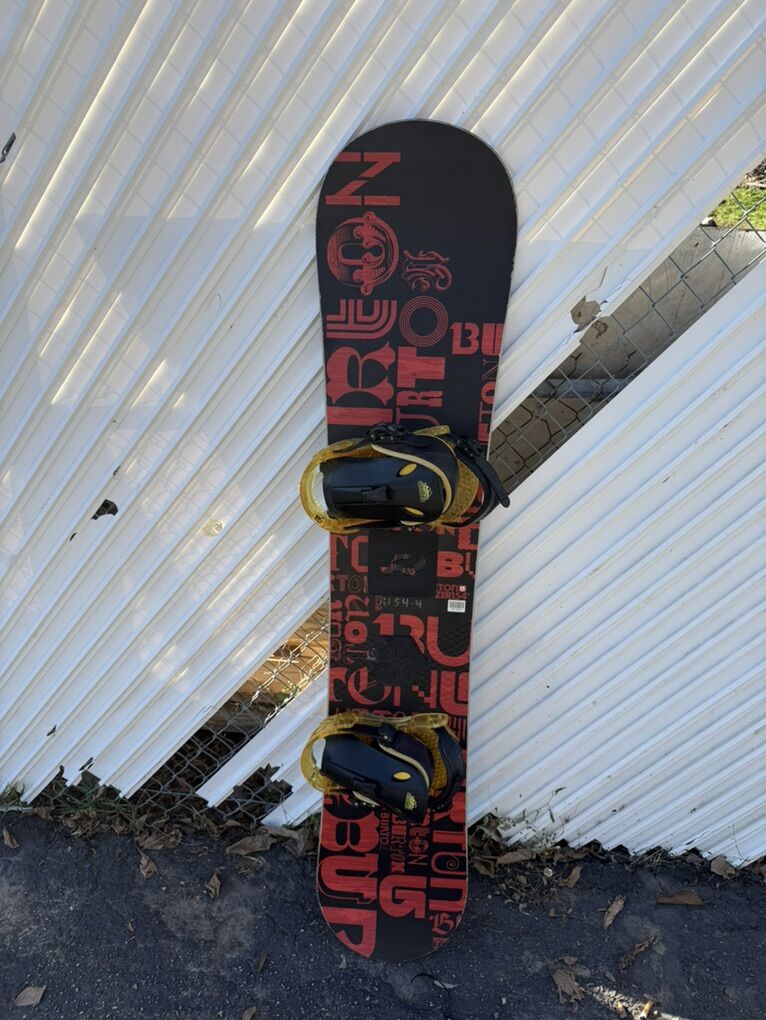 Burton Cruzer Snowboard & Bindings