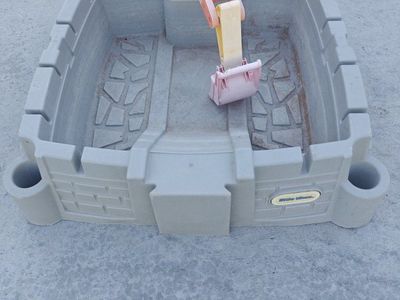 Little Tikes sand box