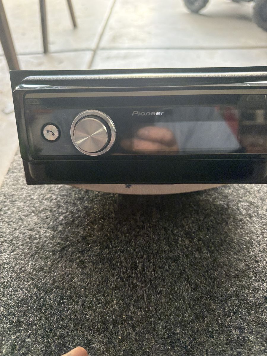 Pionner car Stereo