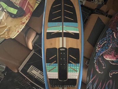 Surf board