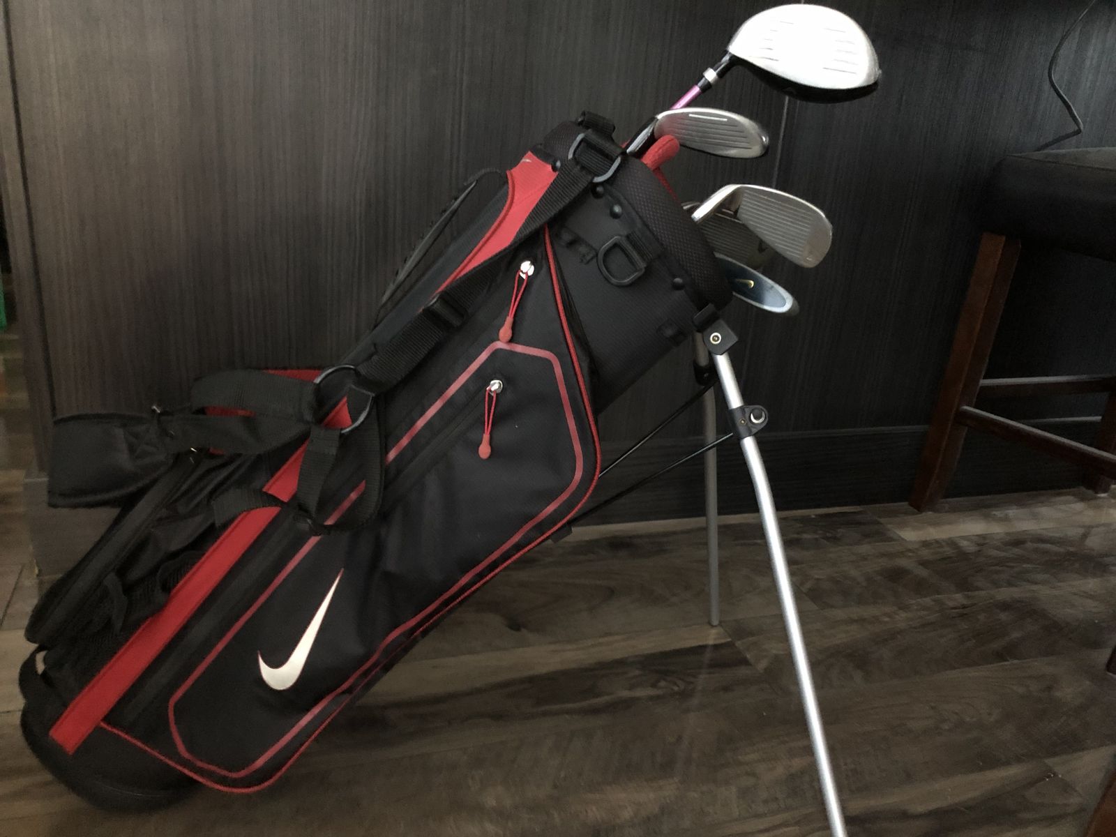 4’ to 4’5” Tall Girls Callaway USKids Nike Junior Golf Club Set