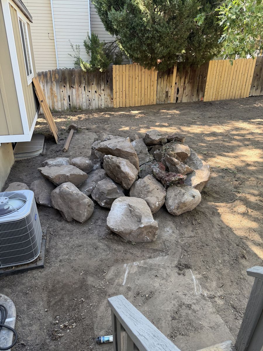 Large Landscape Boulders - Natural Stone Garden Rocks