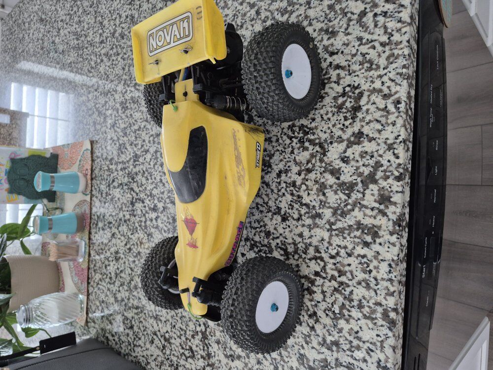 Older Rampage rc car