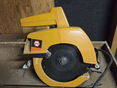 Circular saw corded
