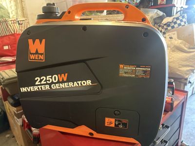 WEN 56225i 2250-Watt Portable Gas-Powered Inverter Generator