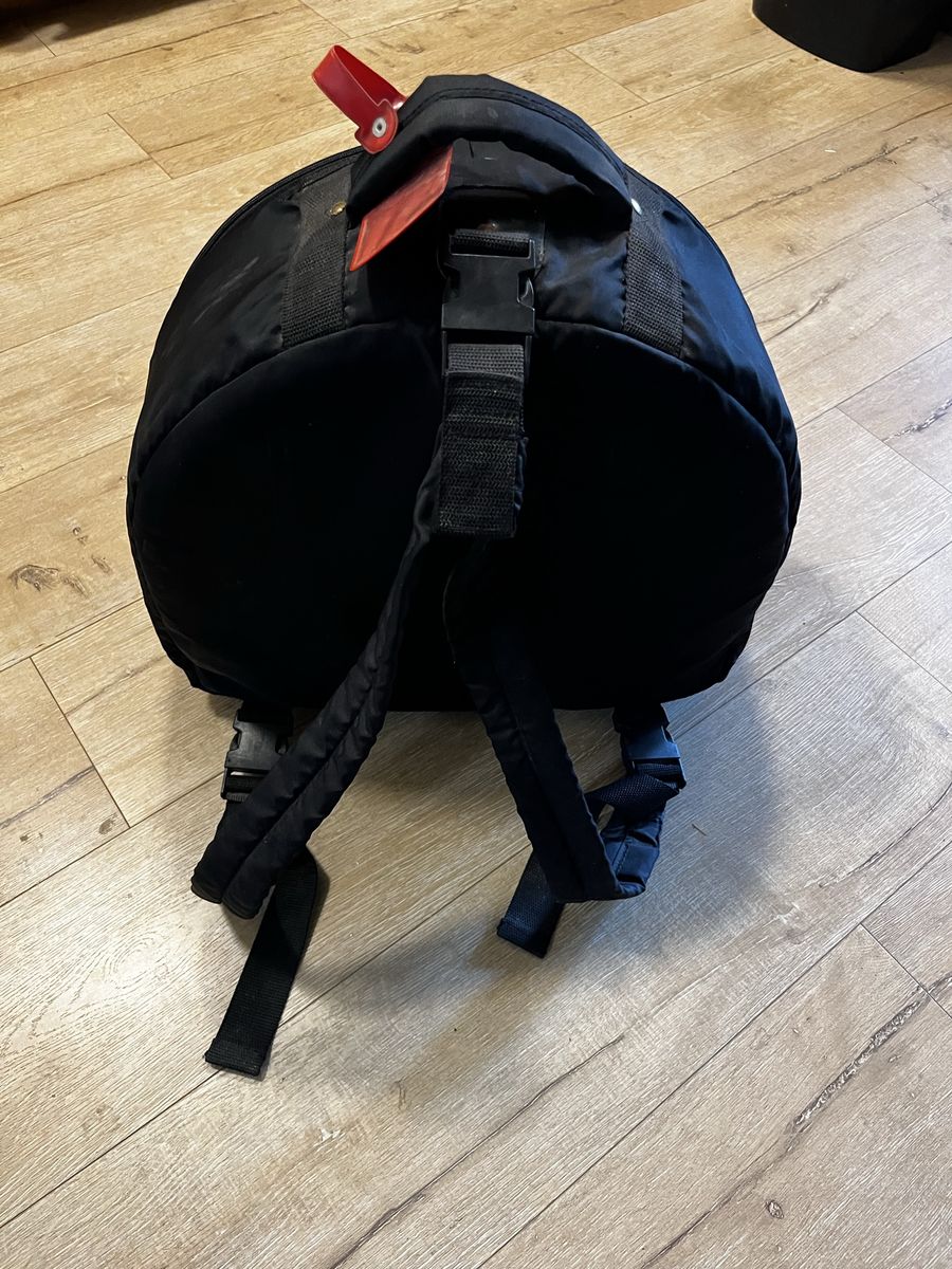 Main image 7