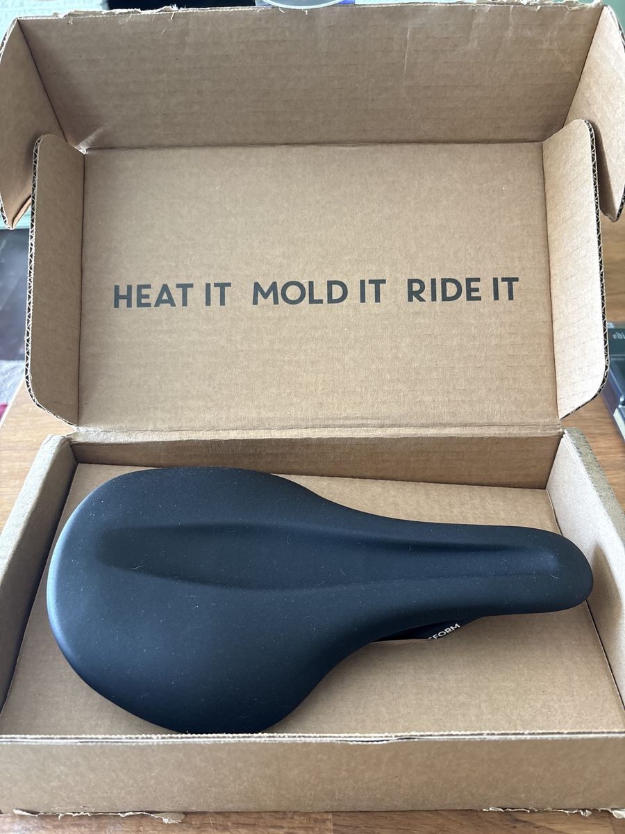 Reform Seymour Thermo-Moldable Saddle