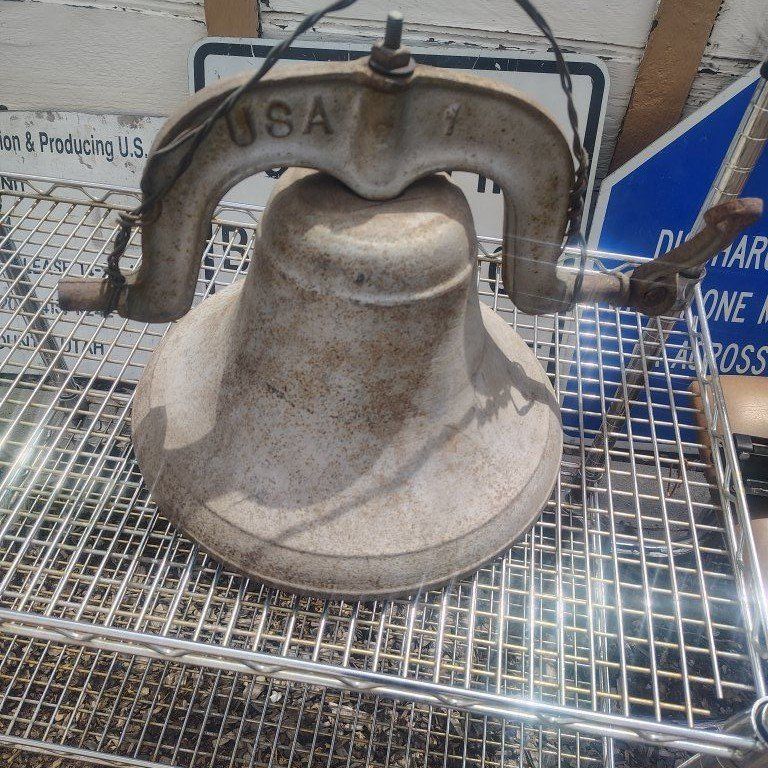 large school bell USA number 1 mark