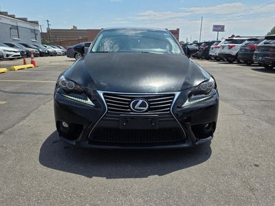 2016 Lexus IS Base