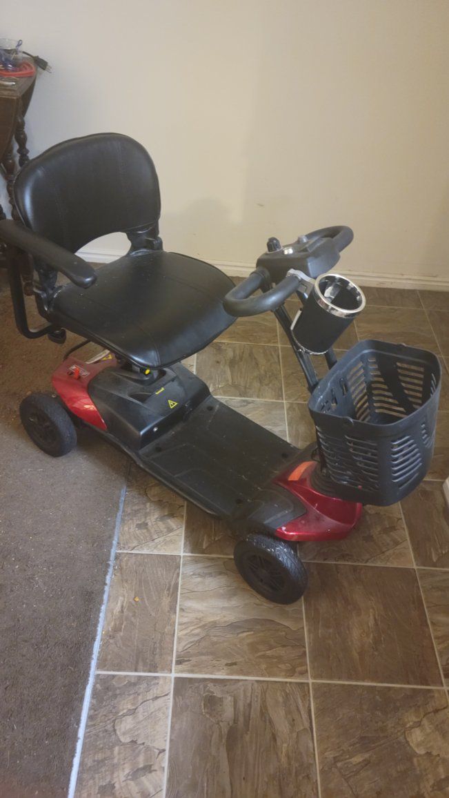 E-Wheels Electric Scooter