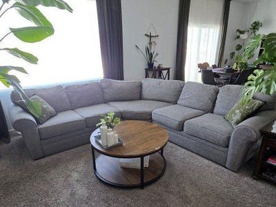 9ft x 9ft Sectional Couch
