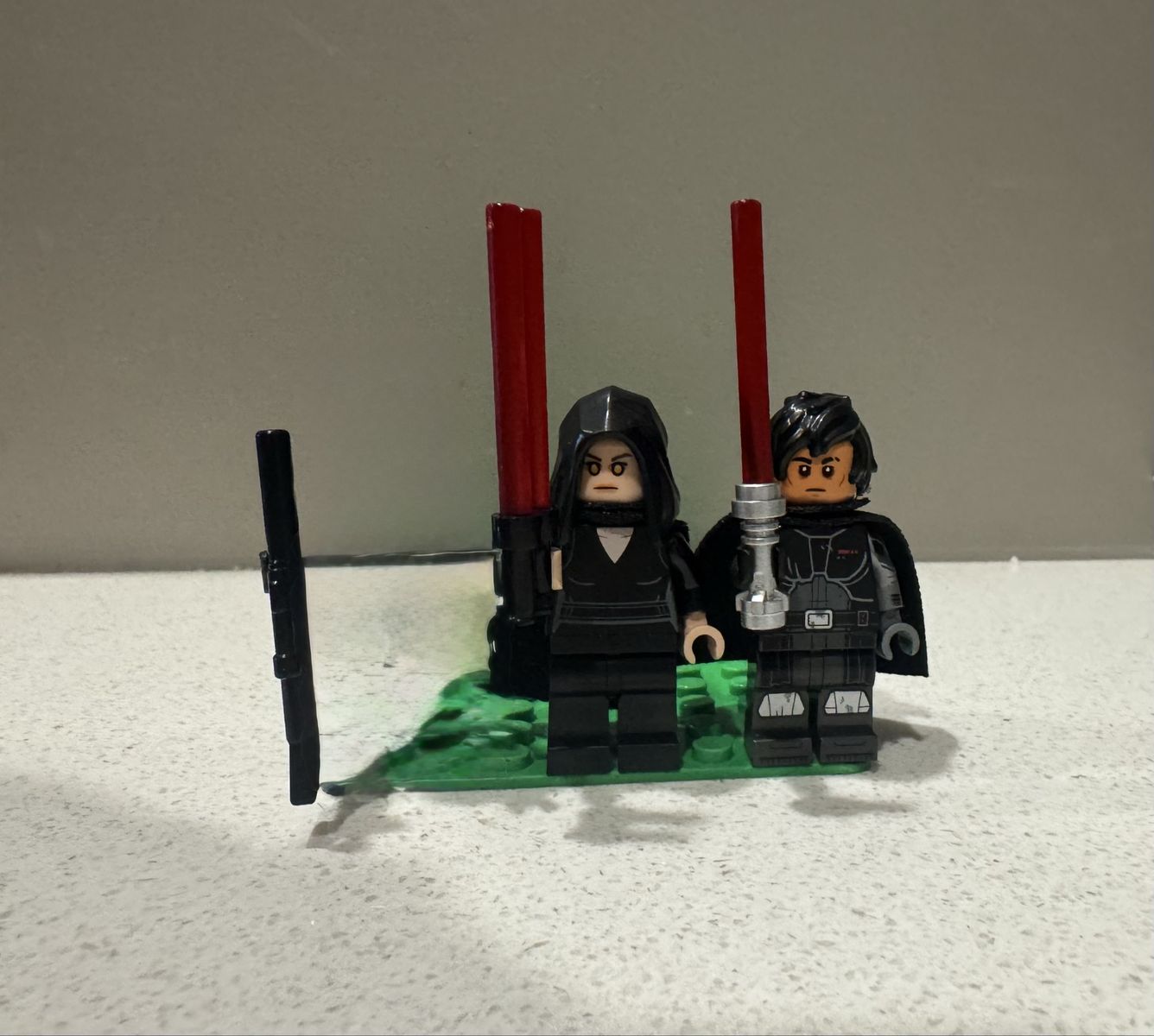 Lego Star Wars Mini Figures Darth Rey & Darth Dev