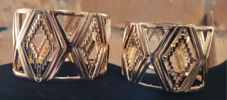 Paparazzi ~ Textile Tango Gold Bracelet