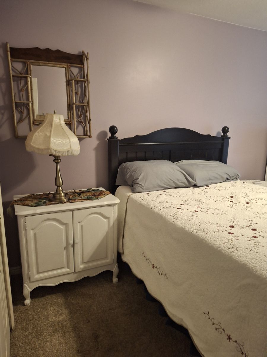 ROOM FOR RENT/WOMAN ONLY