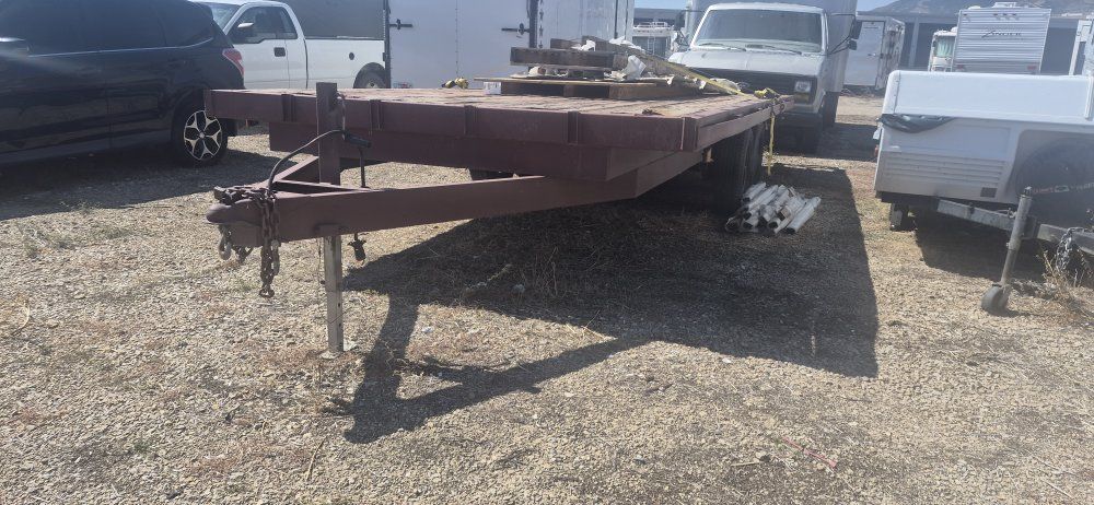 Carson. Heavy-Duty Dual-Axle Flatbed Utility Equipment Trailer 14k lbs capacity