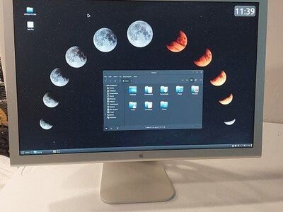 Apple 23 inch Monitor (Cinema HD)