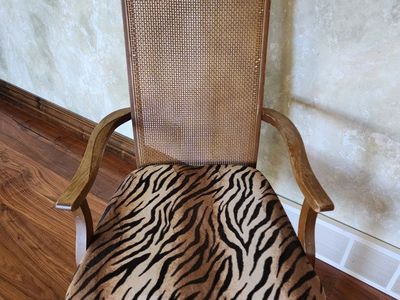 Leopard chair