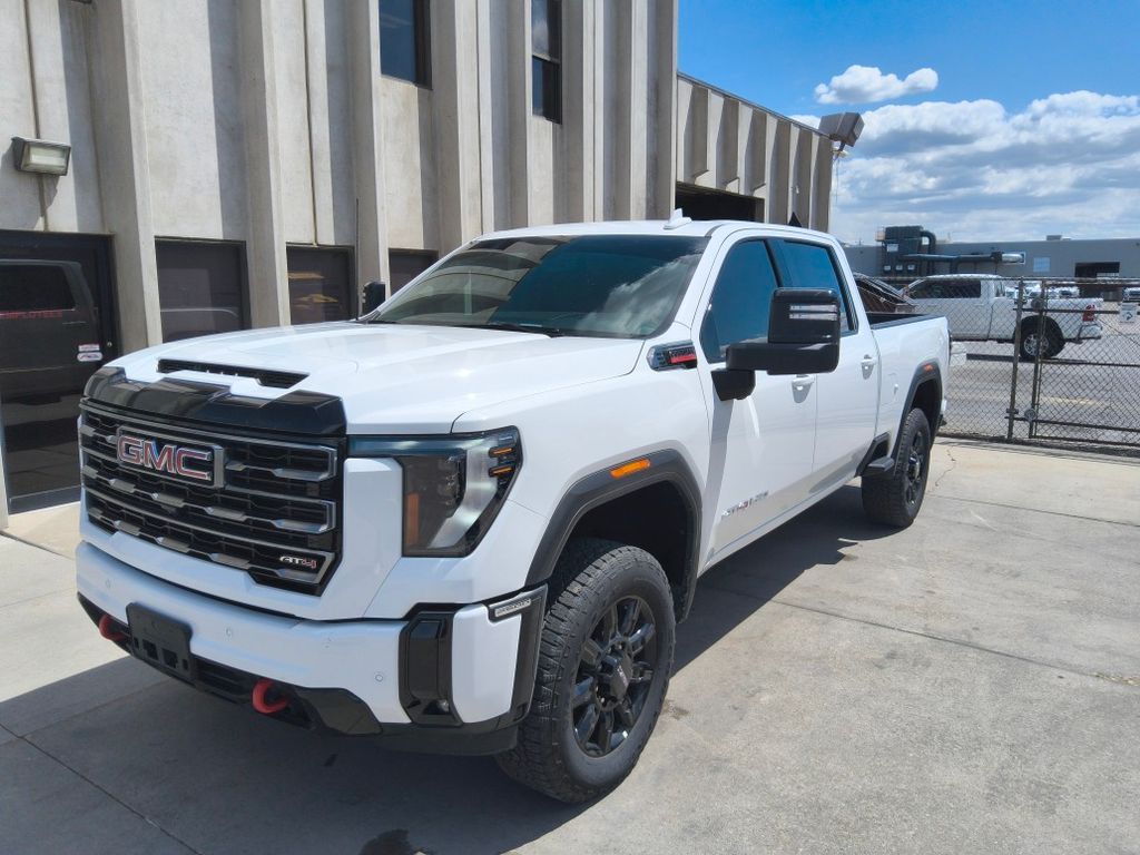 2025 GMC 2500 AT4