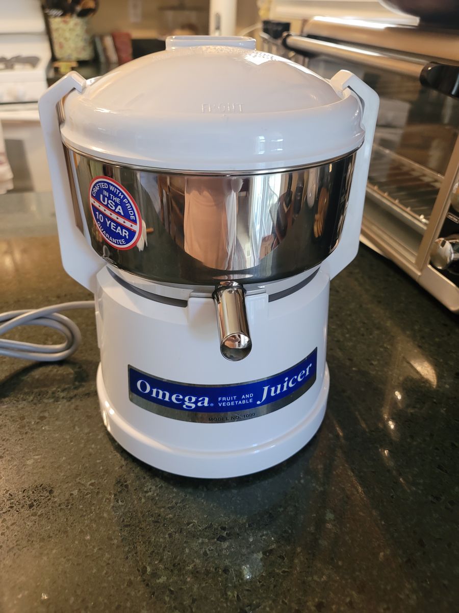Omega Juicer