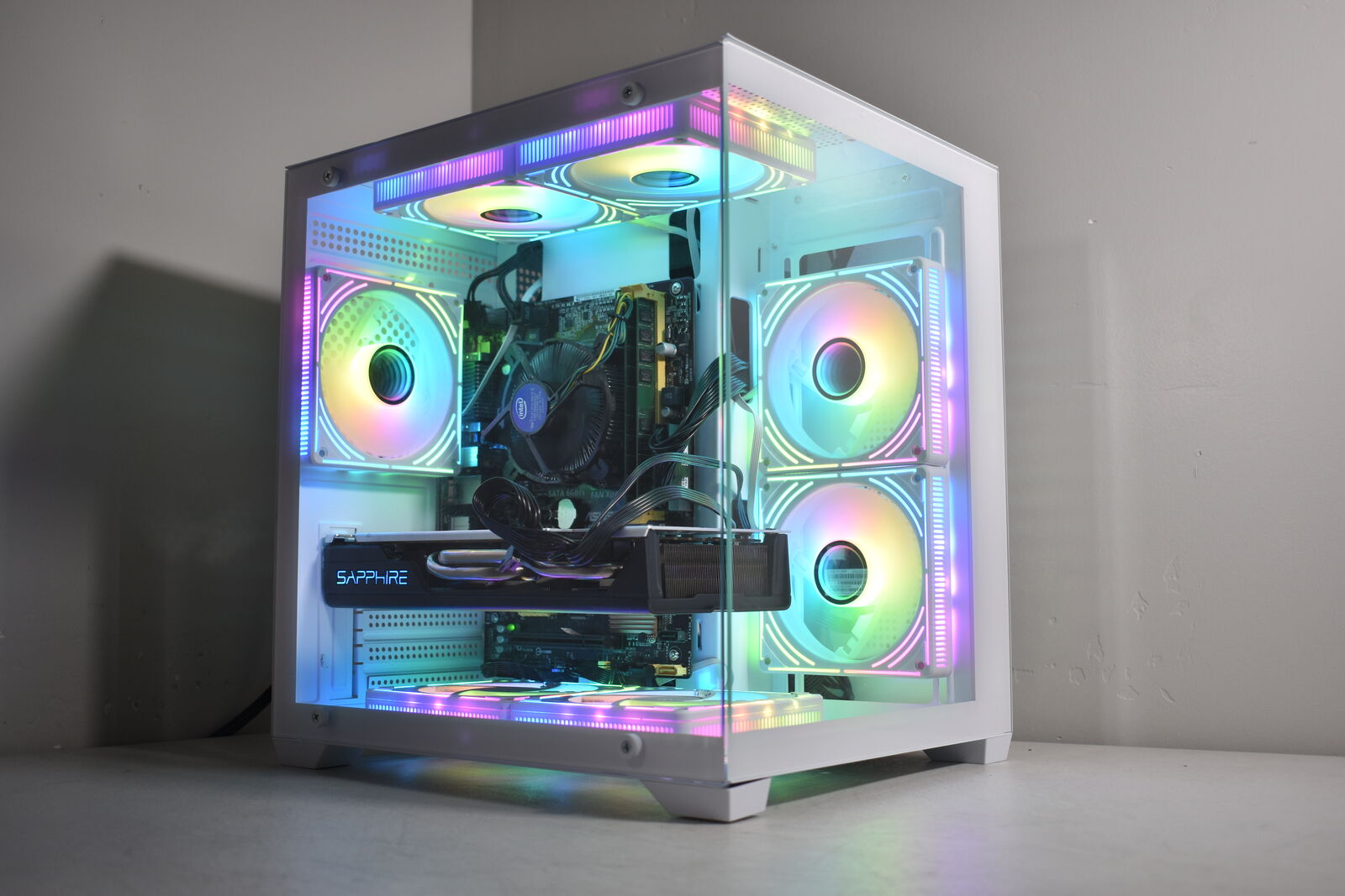 ARGB GAMING - i7-4790, RX 570 8gb, 16gb Ram, SSD