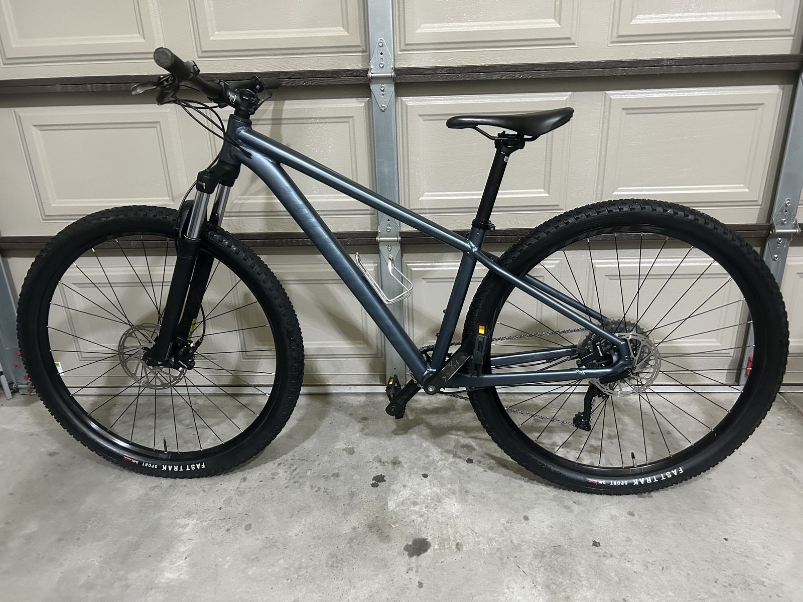 Specialized Rockhopper Comp 29 - Medium