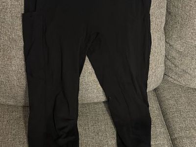 Black Maternity Leggings with Pockets