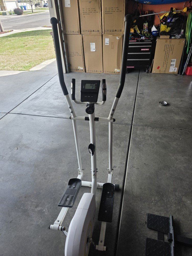 Elliptical exercise Machine