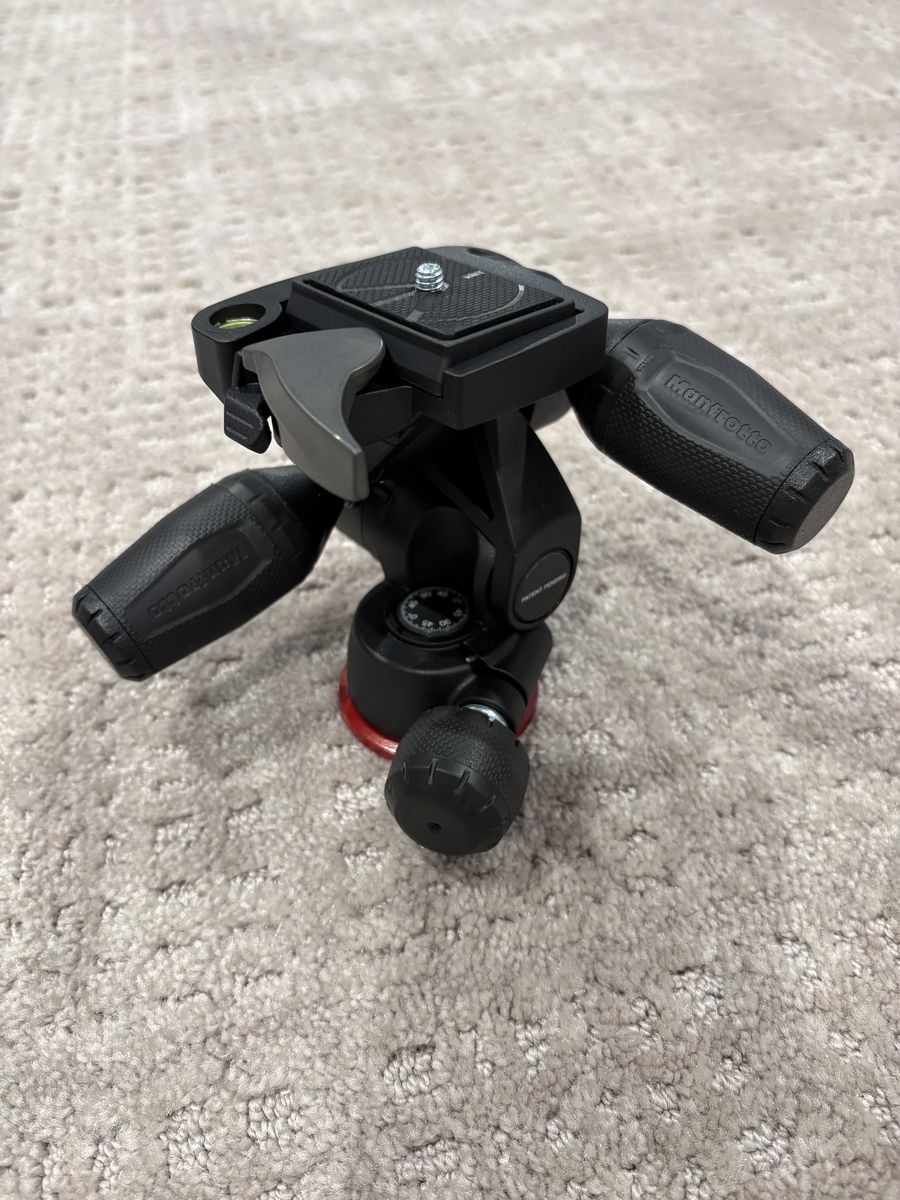 Manfrotto 3-Way Tripod Head