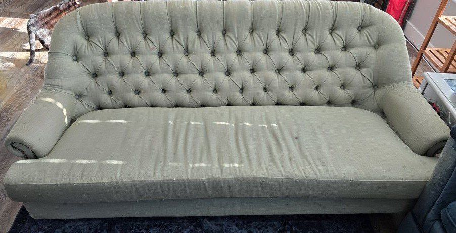 FREE Couch