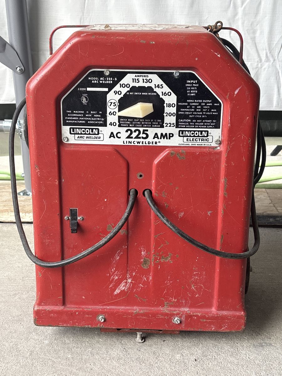 Welder Lincoln Arc 225 Amp AC