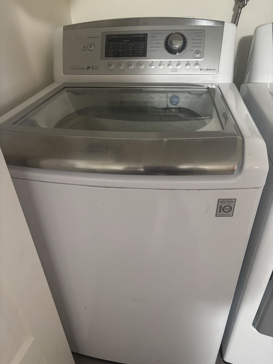 Washer and dryer set