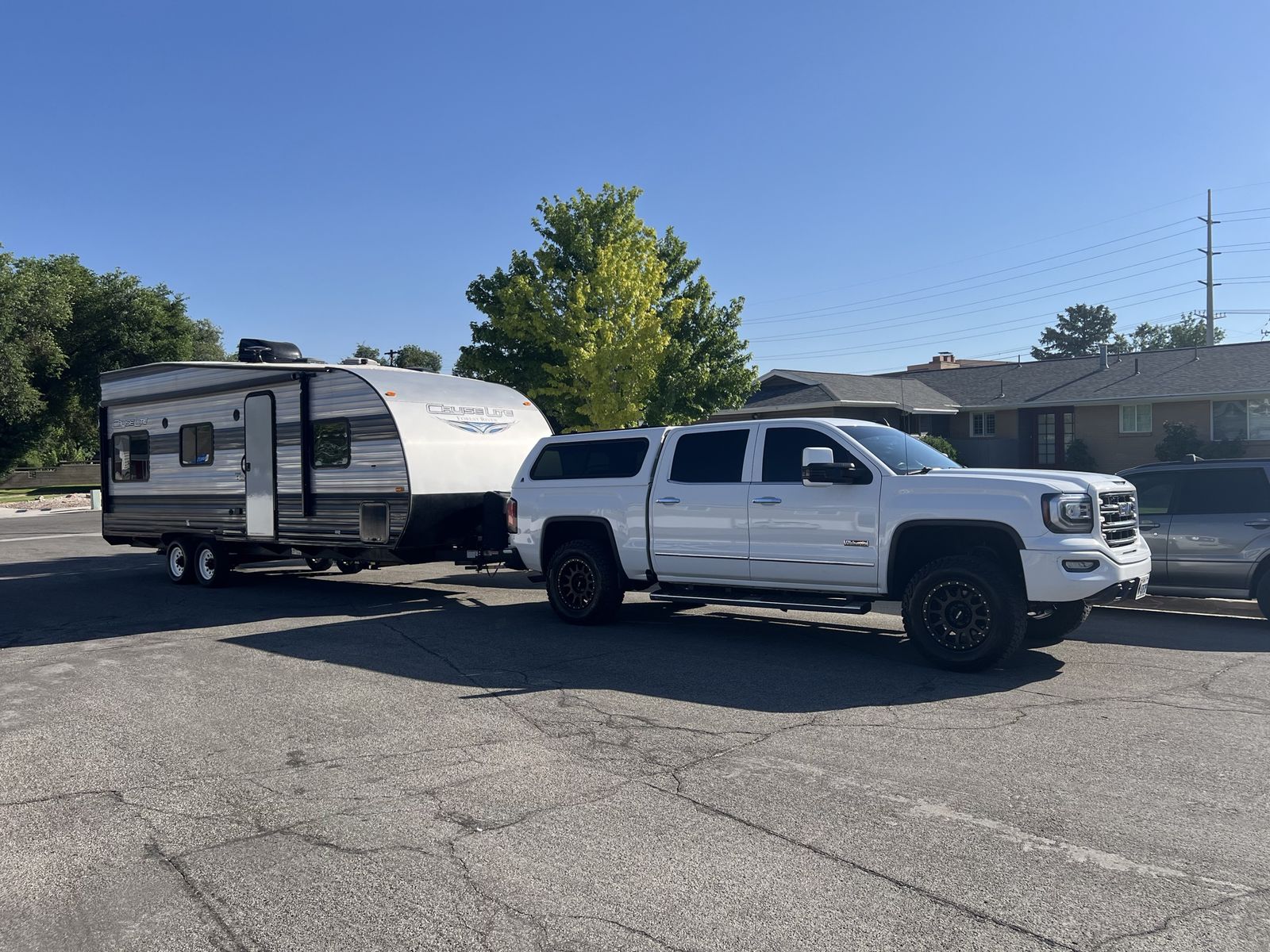 1/2 Ton towable Salem Cruiselite Toyhauler