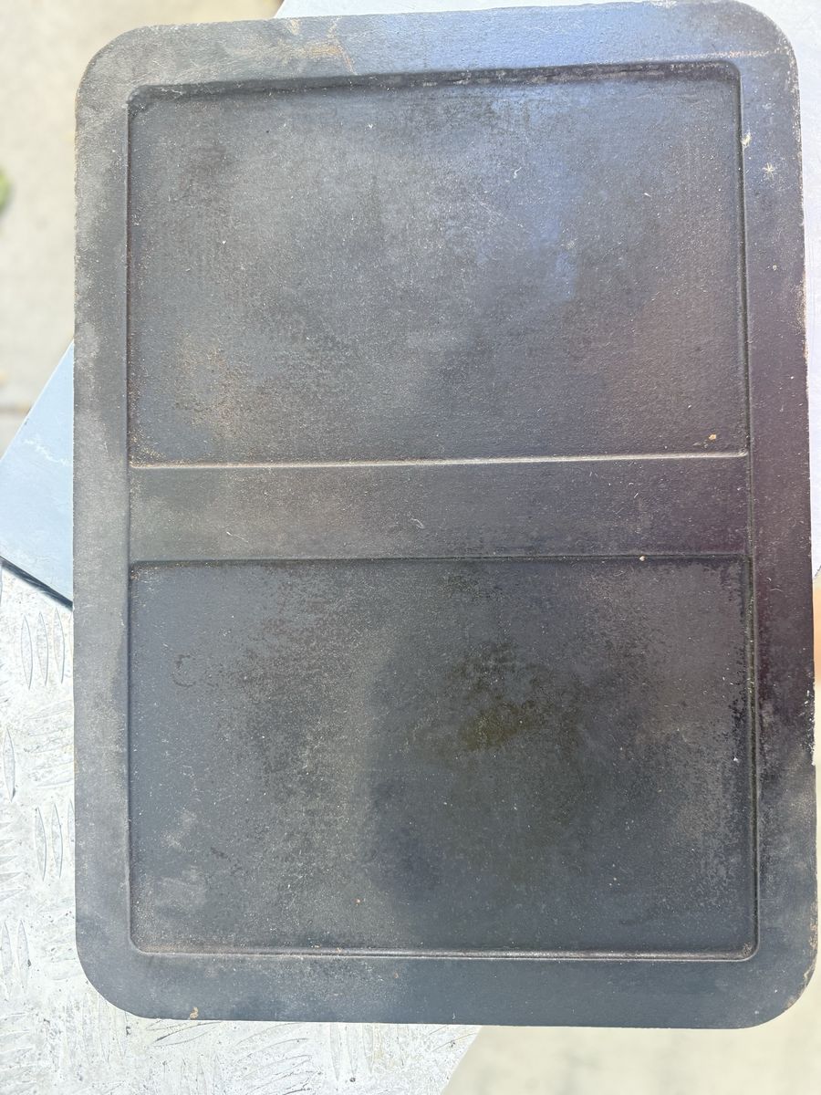 Main image 3
